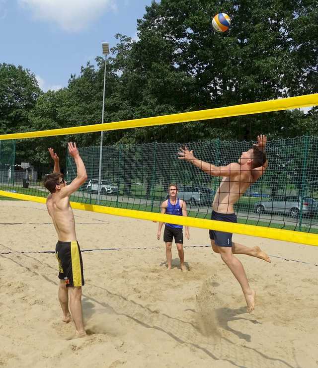 [FOTO] Rywalizowali w finałowym turnieju plażówki