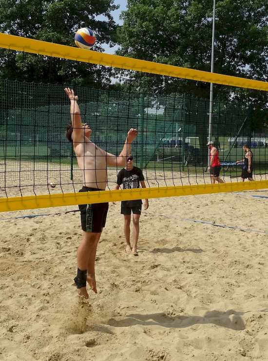 [FOTO] Rywalizowali w finałowym turnieju plażówki