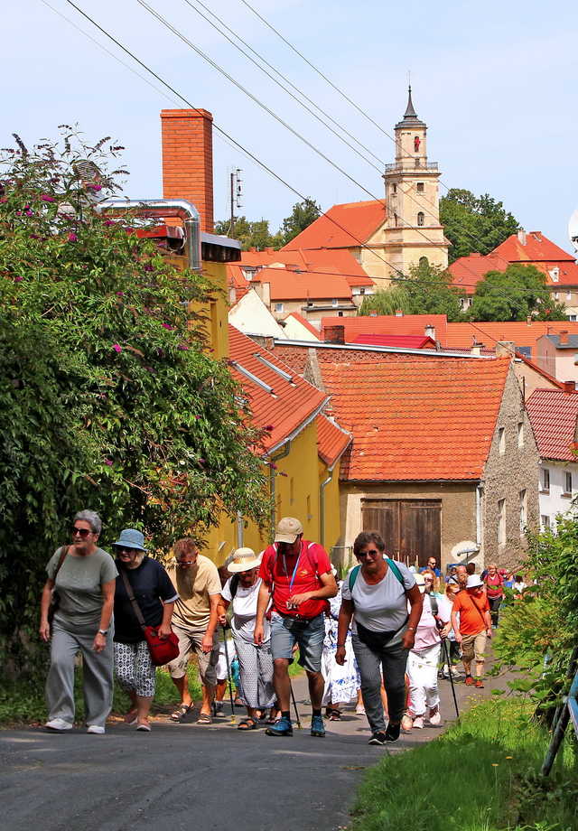 [FOTO] Przeszli Granitowym Szlakiem, aby zwiedzić lokalne atrakcje