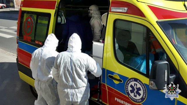 Zatrzymany za umieszczenie w internecie informacji o posiadaniu broni biologicznej