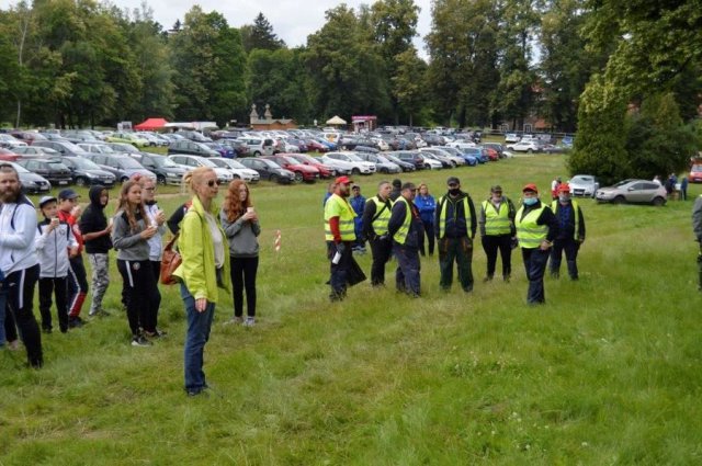 Wielkie sprzątanie w Parku Książańskim