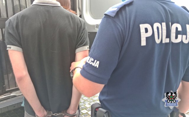Troje złodziei w rękach policji