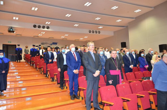 [FOTO] Rozpoczęcie roku akademickiego na Uczelni Silesiusa w Wałbrzychu