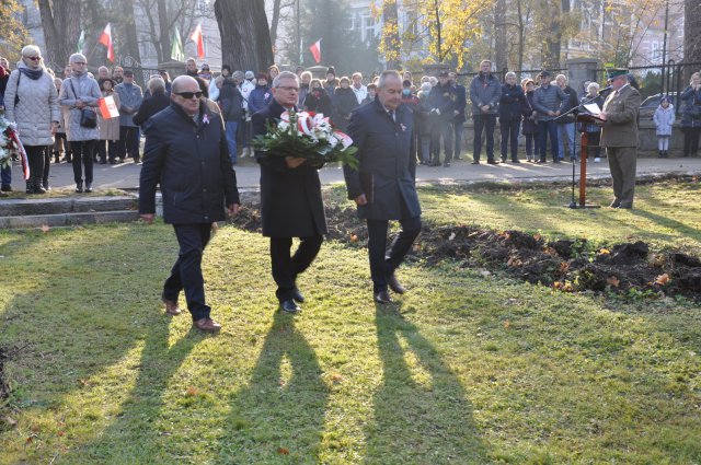 [FOTO] Powiatowe Obchody Święta Niepodległości w Szczawnie-Zdroju