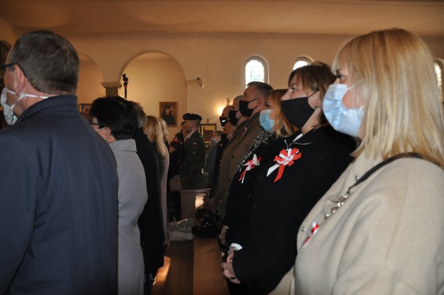 [FOTO] Powiatowe Obchody Święta Niepodległości w Szczawnie-Zdroju