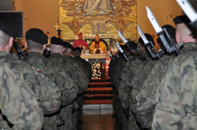 [FOTO] Powiatowe Obchody Święta Niepodległości w Szczawnie-Zdroju