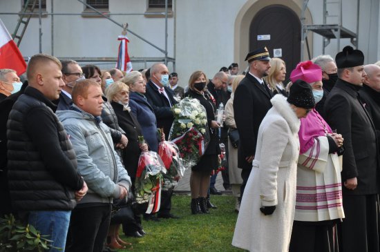 [FOTO] Powiatowe Obchody Święta Niepodległości w Szczawnie-Zdroju