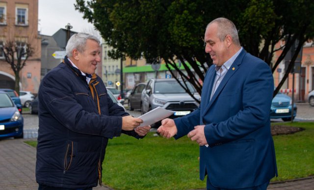 Do Mieroszowa dotarł Mikrobus