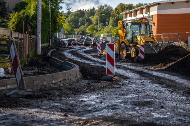 Jakie remonty prowadzone są obecnie w Szczawnie-Zdroju? [Foto]