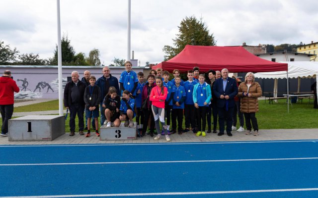 Zawody Lekkoatletyczne powiatu wałbrzyskiego w Mieroszowie rozstrzygnięte [Foto]