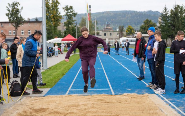 Zawody Lekkoatletyczne powiatu wałbrzyskiego w Mieroszowie rozstrzygnięte [Foto]