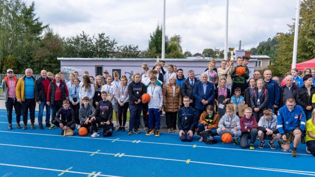 Zawody Lekkoatletyczne powiatu wałbrzyskiego w Mieroszowie rozstrzygnięte [Foto]