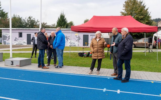 Zawody Lekkoatletyczne powiatu wałbrzyskiego w Mieroszowie rozstrzygnięte [Foto]
