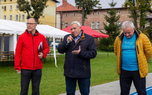Zawody Lekkoatletyczne powiatu wałbrzyskiego w Mieroszowie rozstrzygnięte [Foto]