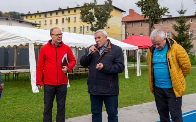 Zawody Lekkoatletyczne powiatu wałbrzyskiego w Mieroszowie rozstrzygnięte [Foto]