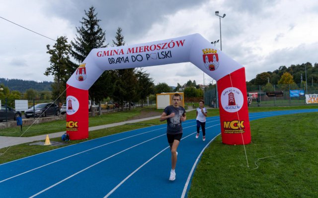 Zawody Lekkoatletyczne powiatu wałbrzyskiego w Mieroszowie rozstrzygnięte [Foto]