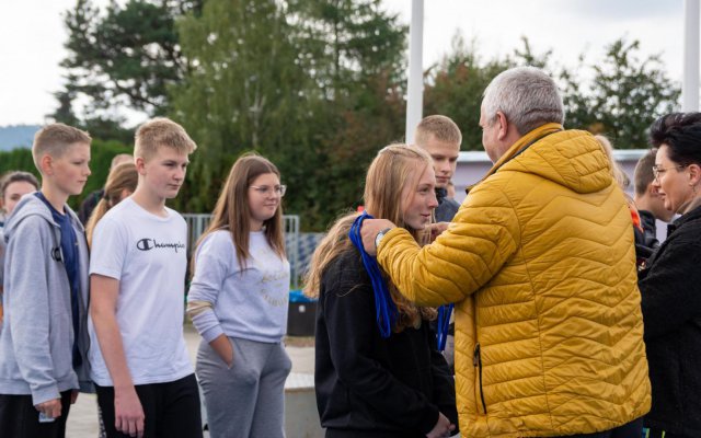 Zawody Lekkoatletyczne powiatu wałbrzyskiego w Mieroszowie rozstrzygnięte [Foto]