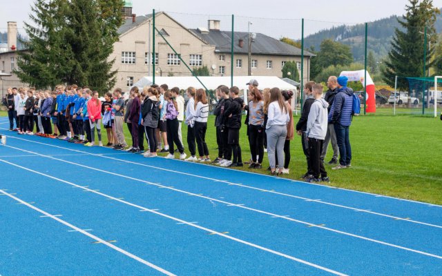 Zawody Lekkoatletyczne powiatu wałbrzyskiego w Mieroszowie rozstrzygnięte [Foto]