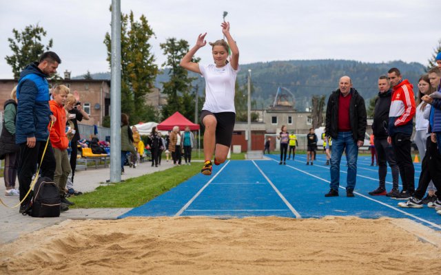 Zawody Lekkoatletyczne powiatu wałbrzyskiego w Mieroszowie rozstrzygnięte [Foto]