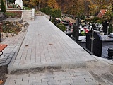 Nowy chodnik na cmentarzu w Mieroszowie [Foto]