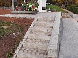 Nowy chodnik na cmentarzu w Mieroszowie [Foto]