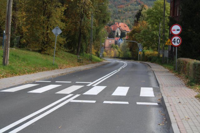 Zakończono remont ulicy Kolejowej w Głuszycy [Foto]