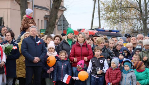 Powiatowe Obchody Święta Niepodległości w Czarnym Borze [Foto]