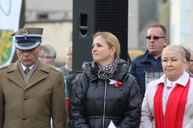 Powiatowe Obchody Święta Niepodległości w Czarnym Borze [Foto]