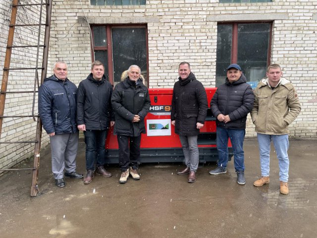 Władze Wałbrzycha z wizytą pomocową na Ukrainie [Foto]