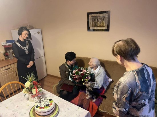 Setne urodziny pani Bronisławy z Boguszowa [Foto]
