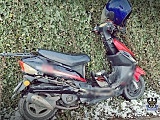 Zderzenie busa z motorowerem i dachowanie w Borównie [Foto]