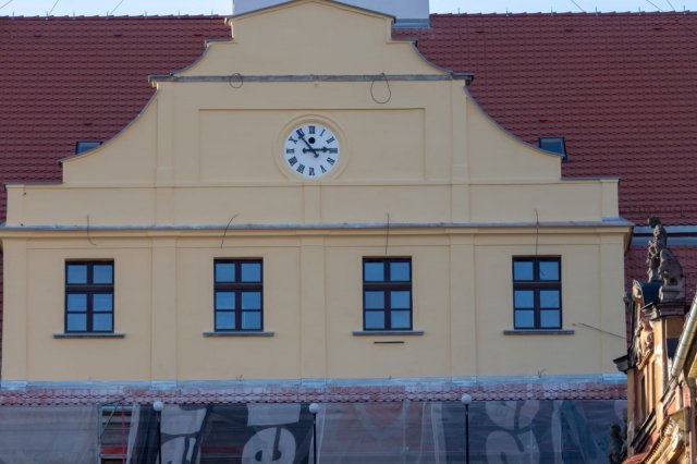 Postęp prac przy remoncie mieroszowskiego ratusza [Foto]