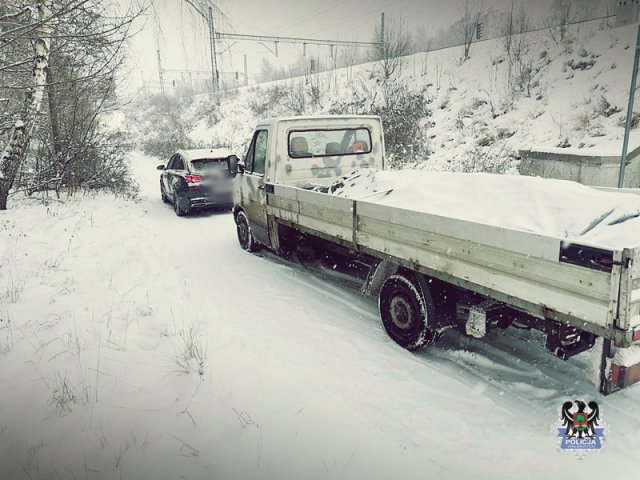 Trudne warunki na drogach. Trzy kolizje drogowe jednego poranka [Foto]