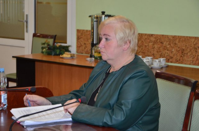 Uchwalono budżet powiatu wałbrzyskiego na rok 2023 [Szczegóły]