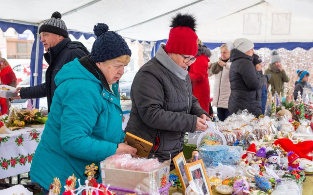 Jarmark Bożonarodzeniowy w Mieroszowie [Foto]
