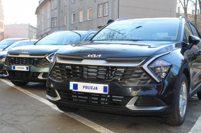 Nowe radiowozy dla wałbrzyskich policjantów