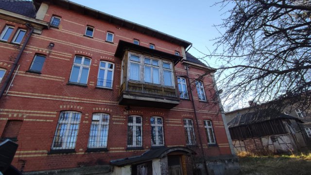 Podpisano umowę na remont budynku na Sobięcinie [Foto]