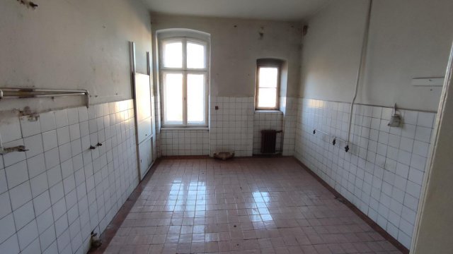 Podpisano umowę na remont budynku na Sobięcinie [Foto]