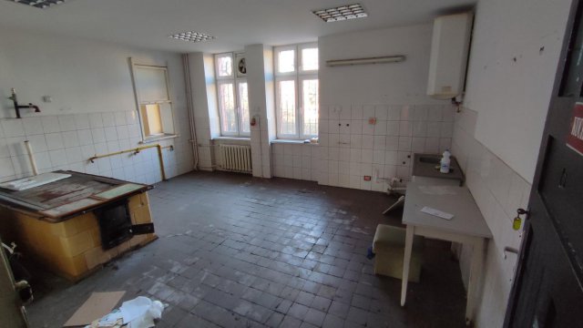Podpisano umowę na remont budynku na Sobięcinie [Foto]