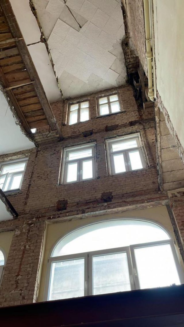 Klucze do nowych mieszkań komunalnych przekazane. Budynek jest świeżo po remoncie! [Foto]