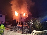 Pożar budynku mieszkalnego w Jabłowie. Pomóżmy pogorzelcom! [Foto, Zbiórka]