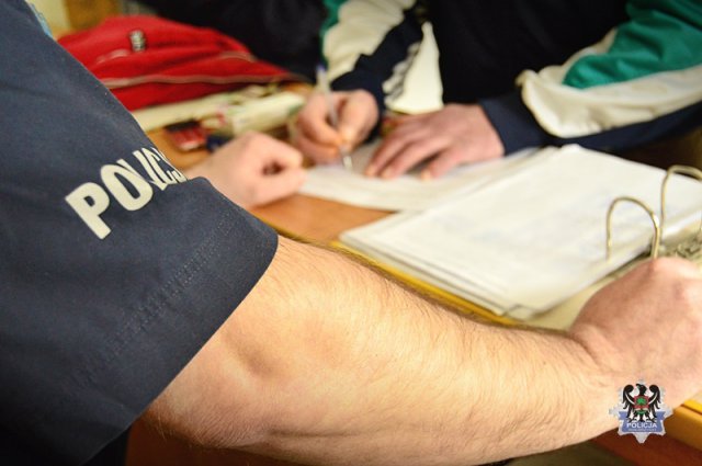 Sześć poszukiwanych osób zatrzymanych w jeden dzień
