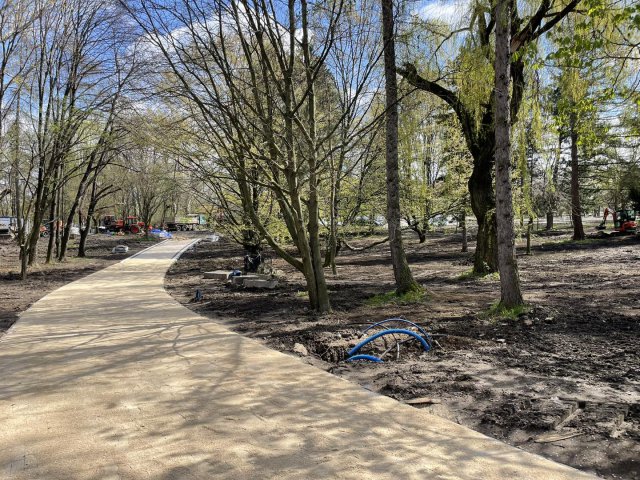Trwa modernizacja parków na Piaskowej Górze [Foto]
