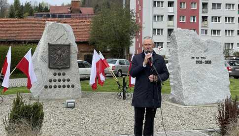 Obchody Święta Konstytucji 3 Maja w Głuszycy [Foto]