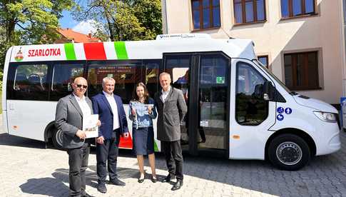 Elektryczny autobus zawitał do Jedliny-Zdroju. Kursy będą bezpłatne. Kiedy ruszają?