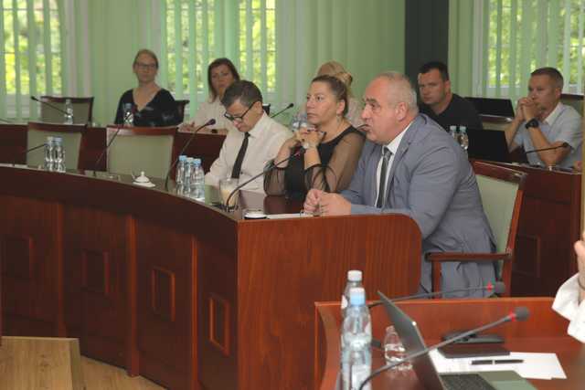 Absolutorium dla Zarządu Powiatu Wałbrzyskiego [FOTO]