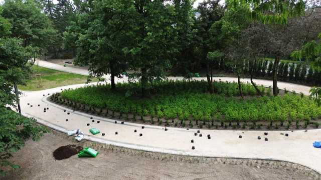 Dobiega końca modernizacja parków na Piaskowej Górze [FOTO]