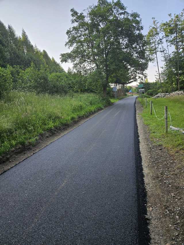 Wyremontowano drogę powiatową w Walimiu [FOTO]