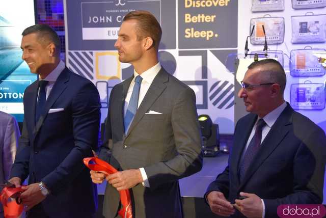 Za nami otwarcie nowego kompleksu i hali przemysłowej John Cotton na WSSE w Szczawnie-Zdroju [FOTO]