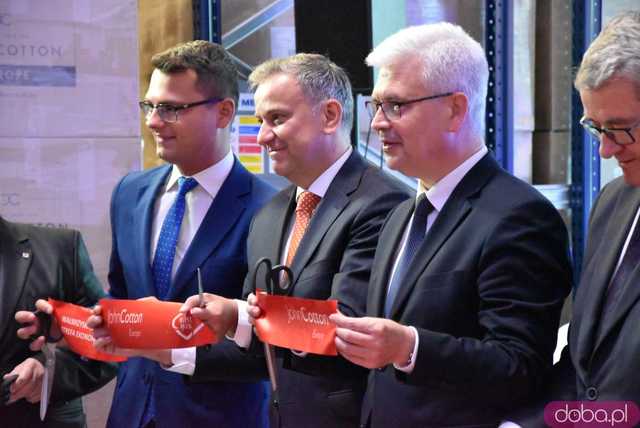 Za nami otwarcie nowego kompleksu i hali przemysłowej John Cotton na WSSE w Szczawnie-Zdroju [FOTO]